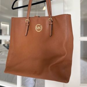 Michael Kors tote